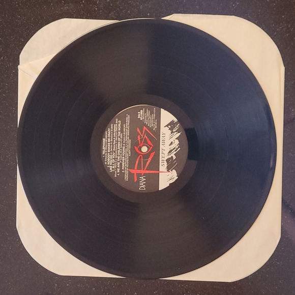 1984 DIANA ROSS Album - Picture 7 of 9